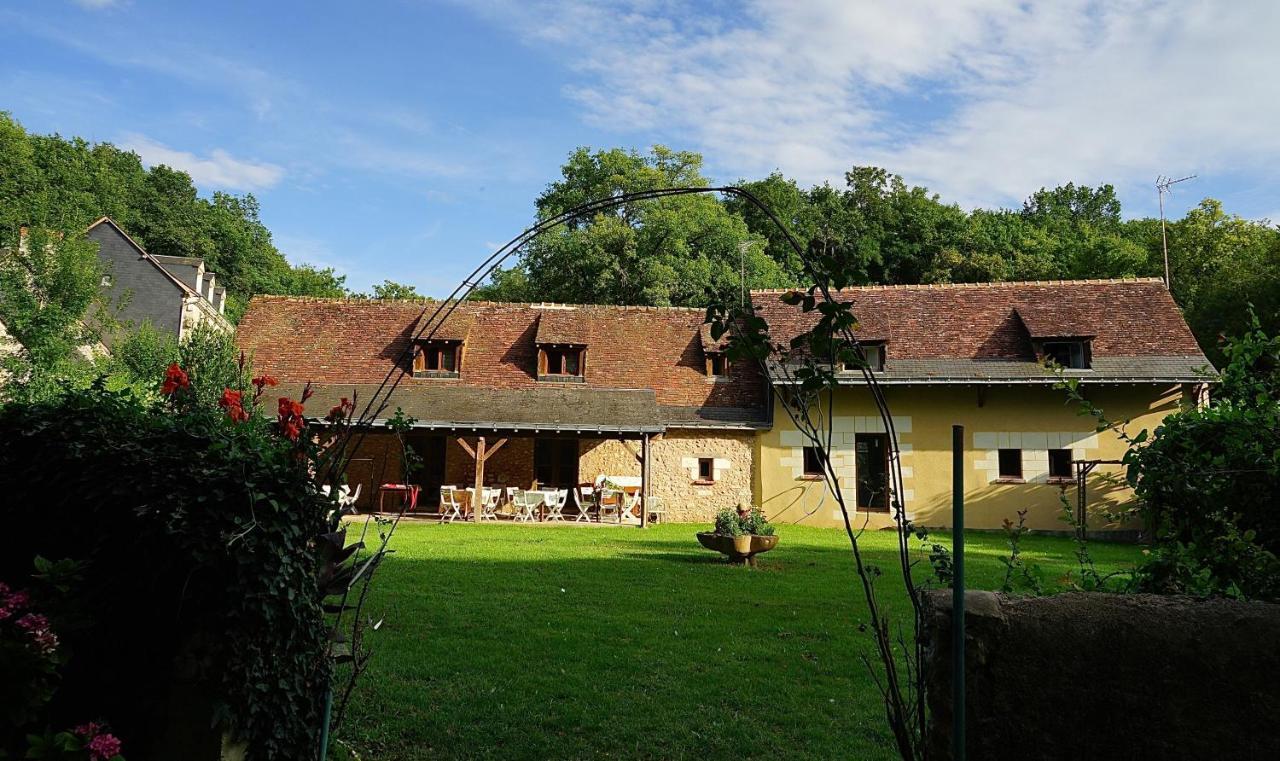 Bed and Breakfast Le Moulin De La Planche Cerelles Esterno foto