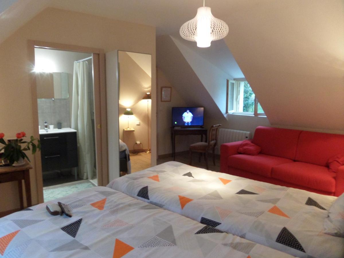 Bed and Breakfast Le Moulin De La Planche Cerelles Esterno foto